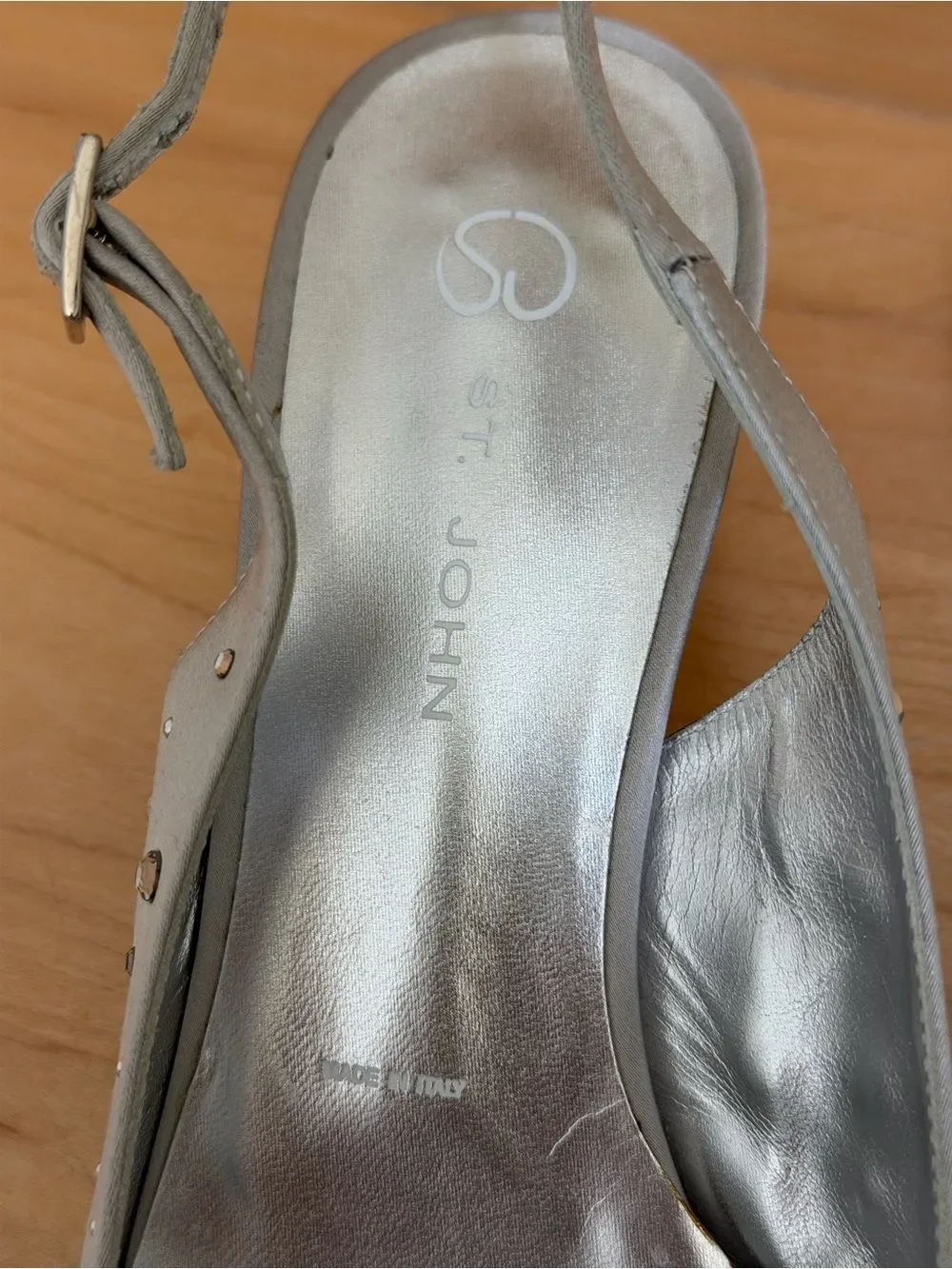 St. John Silver Crystal Embellished Satin Slingback Kitten Heels Size 7.5